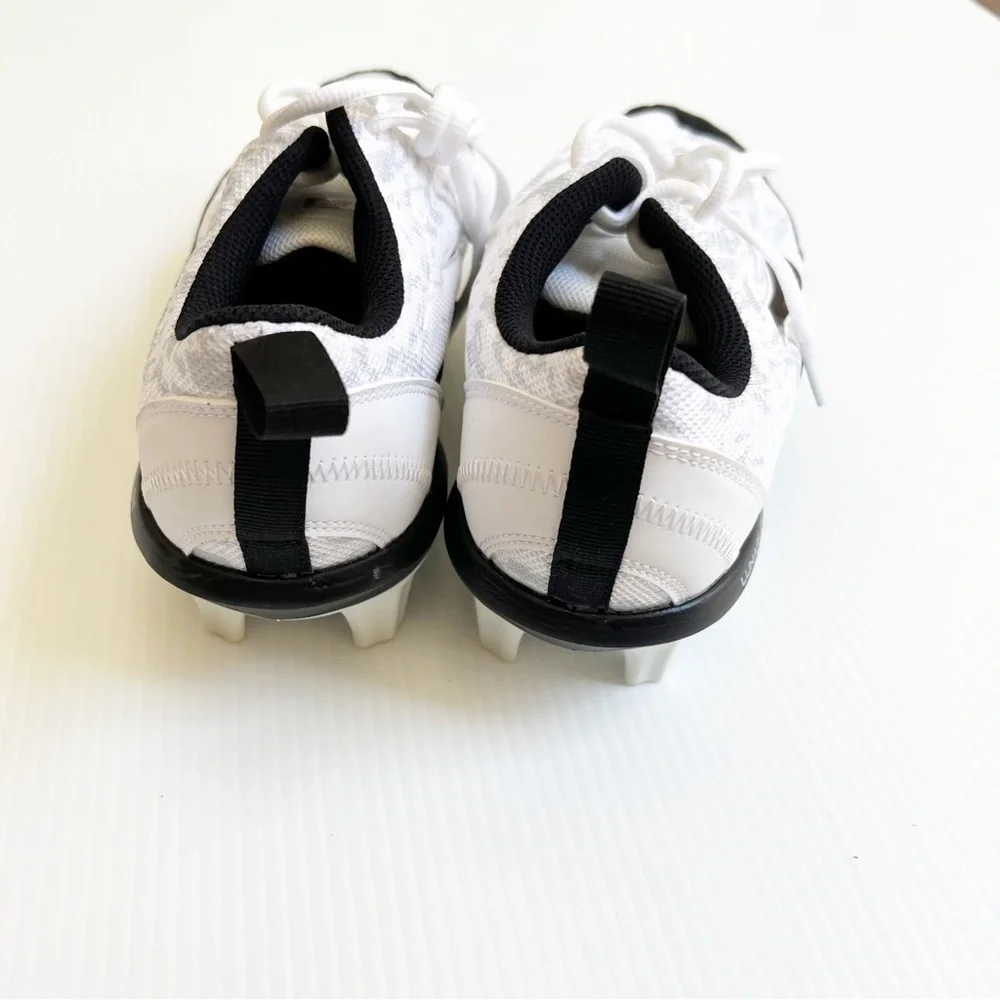 Nike- NEW Women’s Lunar Hyperdiamond 2 Pro Size 10